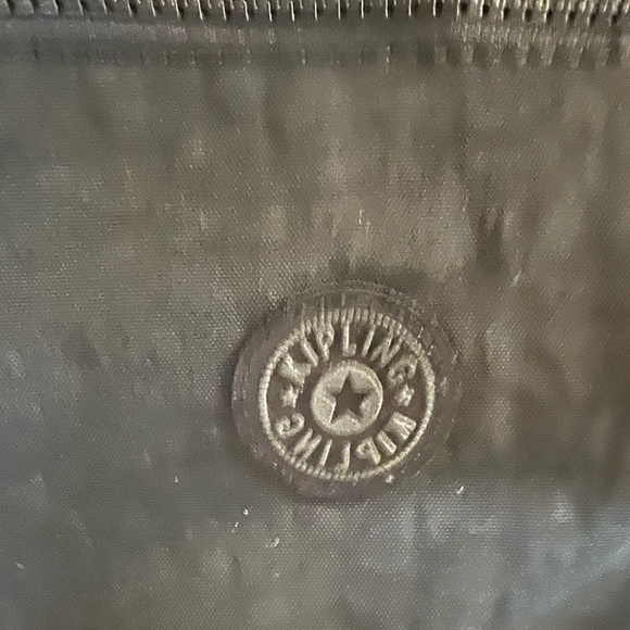 Kipling Abanu Convertible Bag, Black, Lightweight, New with Tags - Picture 6 of 7